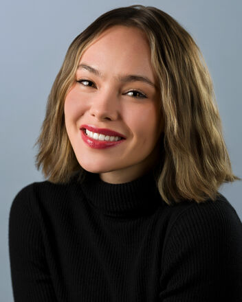 JANINE RHO photo
