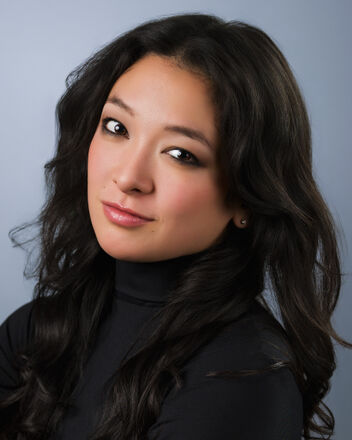 LIZ YOSHIKO SCHMIDT photo